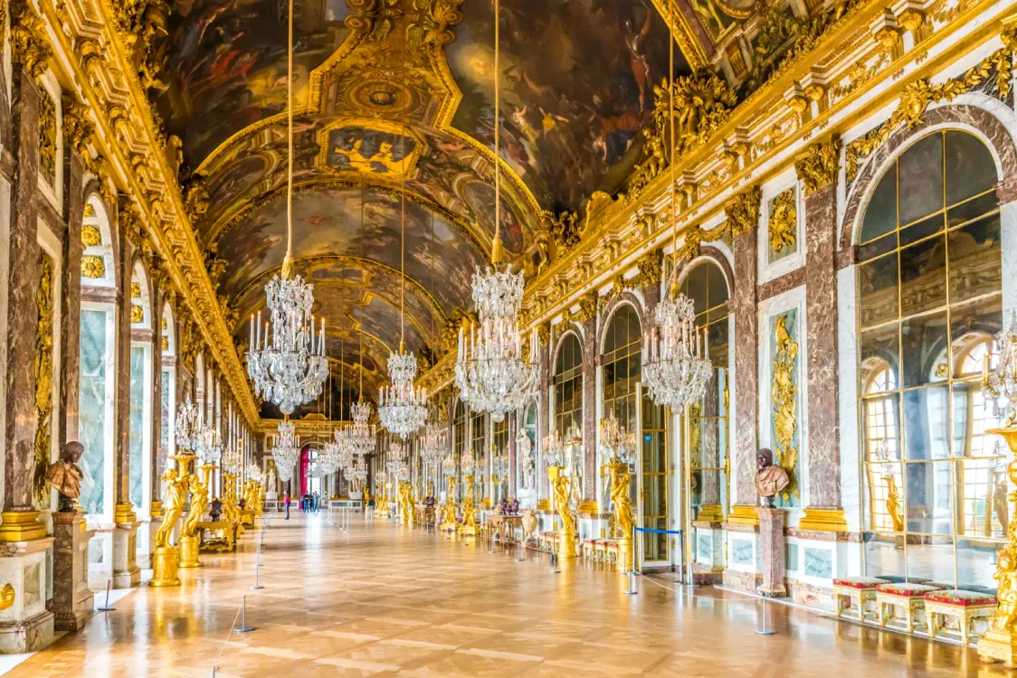 Sala Oglinzilor de la Palatul Versailles FOTO: Hôtel des Roys