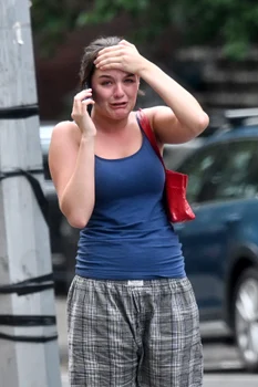 Suri Cruise plânge la New York, Profimedia