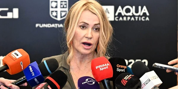 Nadia comaneci facebook jpg