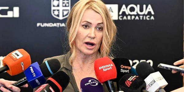 Nadia comaneci facebook jpg
