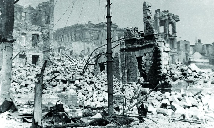 Orașul Sevastopol, distrus de luptele din vara anului 1942 (© Getty Images)
