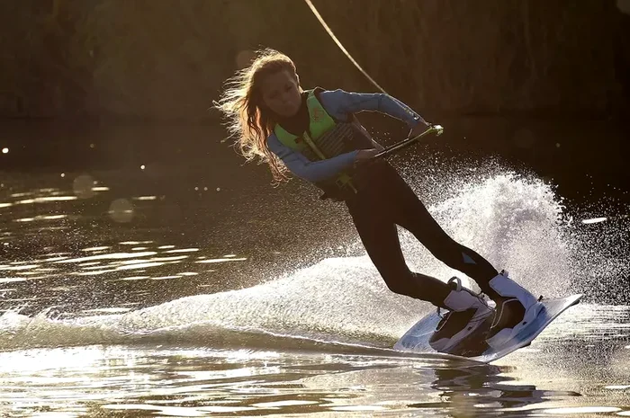 Radu, fiul Ioanei Băsescu, este pasionat de sport