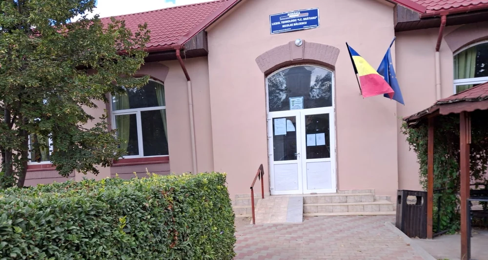 Liceul Tehnologic „I.C. Brătianu” nu mai are clasă a-IX-a FOTO: Adevărul