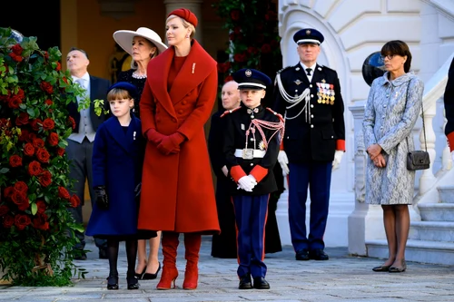 Printesa Charlene si Printul Albert de Monaco, impreuna cu Printul Jacques, Printesa Gabriela, Printesa Caroline de Hanovra si Printesa Stephanie de Monaco de Ziua Nationala a Principatului Monaco   Palais Princier
