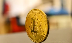 bitcoin criptomonede jpg