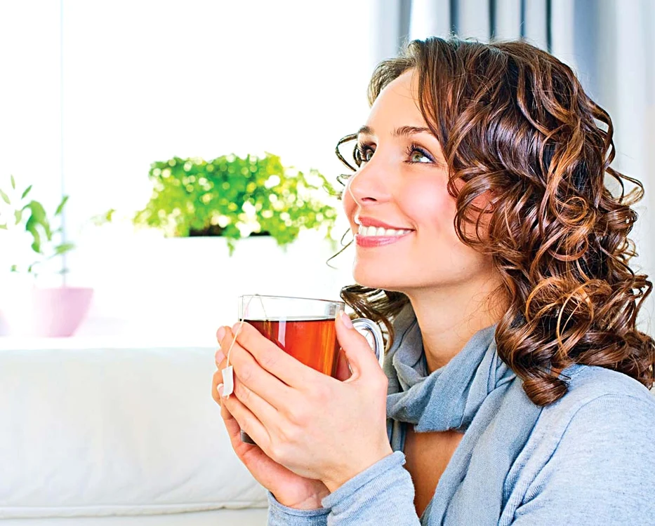 
    Și ceaiul verde te poate ajuta să scapi de surplusul de greutate, dar și de aspectul inestetic de coajă de portocale pe care îl are pielea ta. www.clicksanatate.ro  