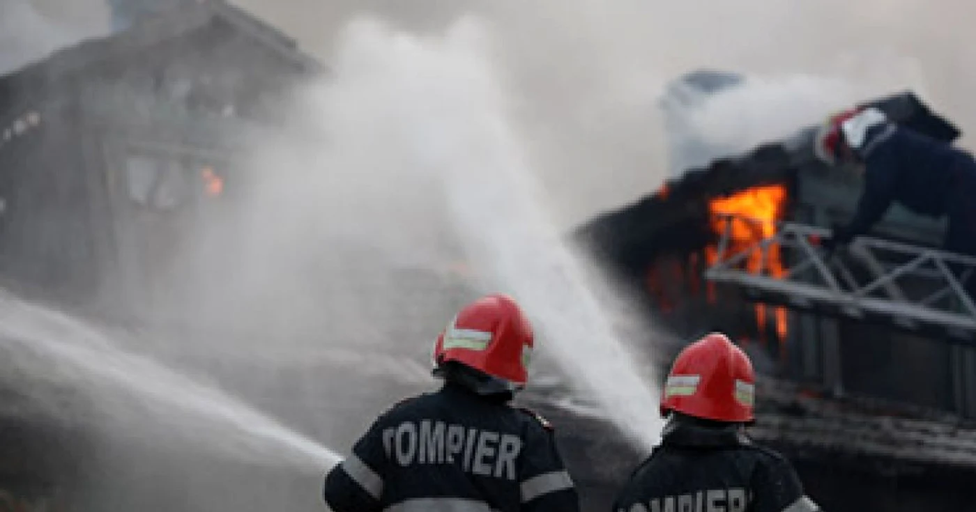 Timişoara: Copil de cinci ani cercetat pentru că a incendiat opt tone de fân