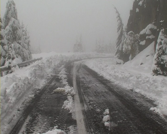 
    În zonele montane, vântul va sufla cu 80 km/h  