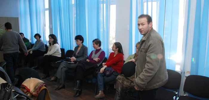 Dascălii de la "Ştefan Procopiu" au întrerupt lucrul