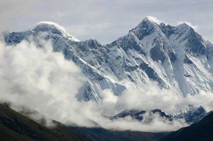 Muntele Everest FOTO: Adevărul 9arhivă)