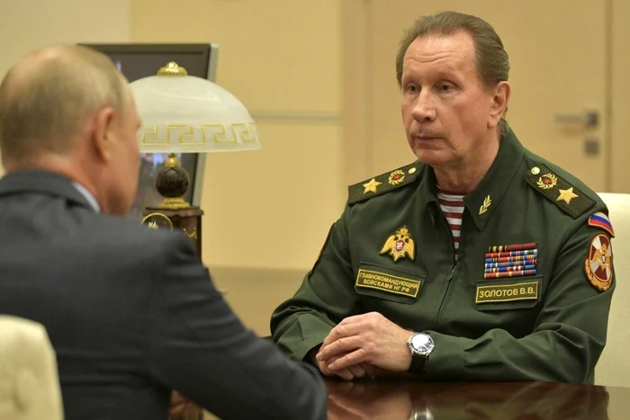 Viktor Zolotov. şeful Gărzii Naşionale în faţa preşedintelui rus Vladimir Putin