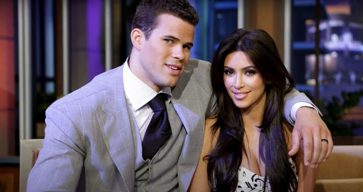 Kim Kardashian, cerută cu un inel de aproape 2 milioane $ de Kris Humphries (foto: captură video)