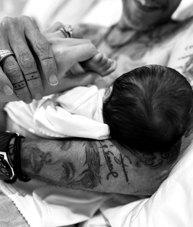 Marc Anthony cu al șaptelea său copil PNG