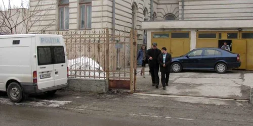 Preotul Bubică rămâne în arest preventiv FOTO