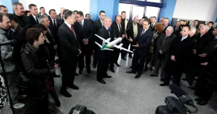 Petrov i-a promis preşedintelui CJ Dolj, Ion Prioteasa, curse către Spania