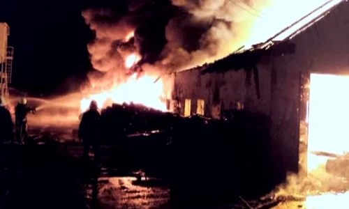 incendiu brasov 30025600 jpeg