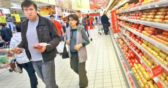 Statisticile oficiale arată că alimentele s-au ieftinit cu 2% din mai 2011 până în mai 2012, chiar dacă leul s-a depreciat cu 8%