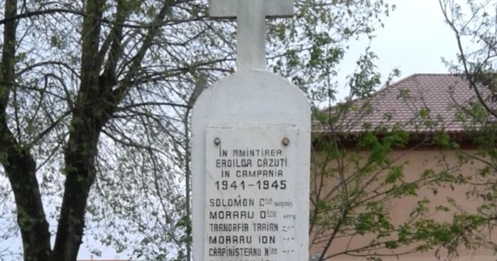 Familia de eroi Solomon din cele două Războaie Mondiale Cumpăna Constanţa Dobrogea Foto Sînziana Ionescu