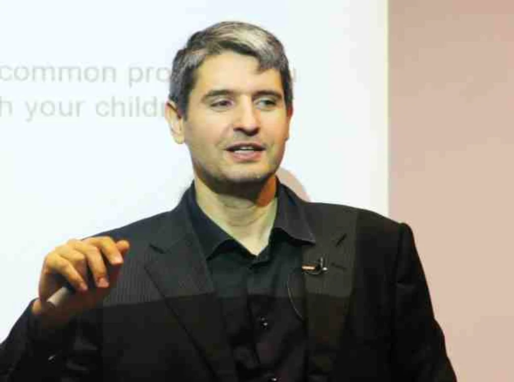 Hipnoterapeutul Eugen Popa este de părere că Gabriel Cotabiță ar putea fi vindecat prin hipnoză.