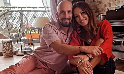 Anca Țurcașiu, atât de fericită cu iubitul său, Facebook jfif