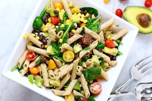 1 salata calda cu paste jpg jpeg