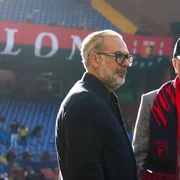 Dan Șucu și Andres Blasquez, la meciul Genoa - Parma. FOTO Getty images