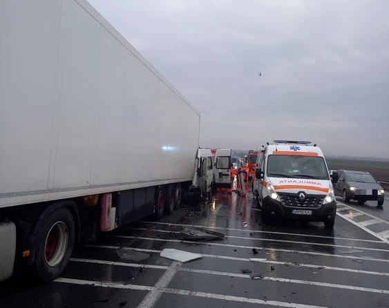 Accidentul a avut loc pe E85 FOTO: IPJ Vrancea