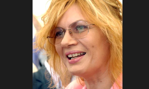 carmen adamescu jpeg