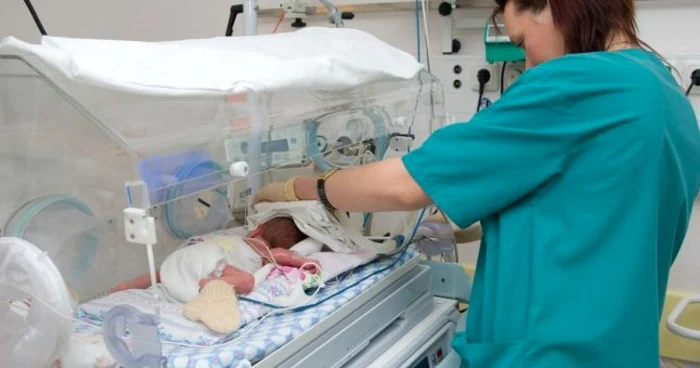 Medicii se plâng că nu mai au bani pentru bebeluşii născuţi prematur FOTO Adevărul