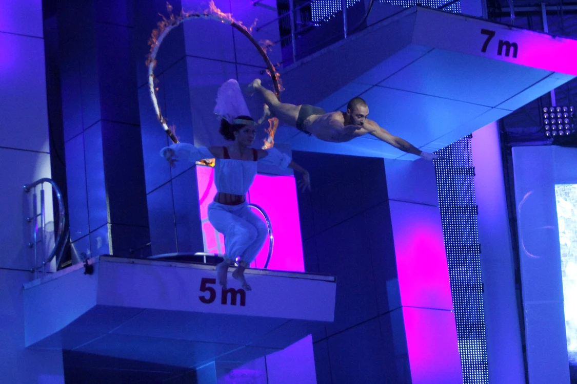 Vladimir Drăghia va sări prin foc la "Splash! Vedete la apă"