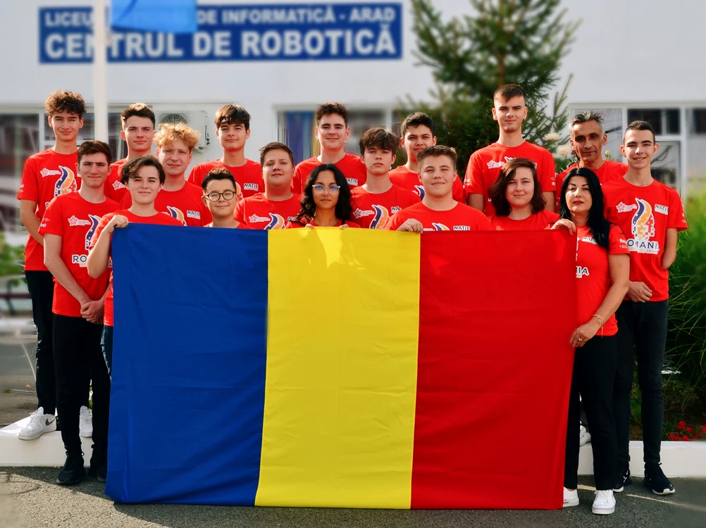 Echipa de robotică de la Arad FOTO Delta Force 