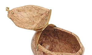 Cartoful lui Fabergé jpeg
