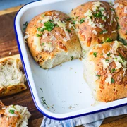 chifle branza the guardian png