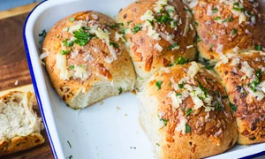 chifle branza the guardian png