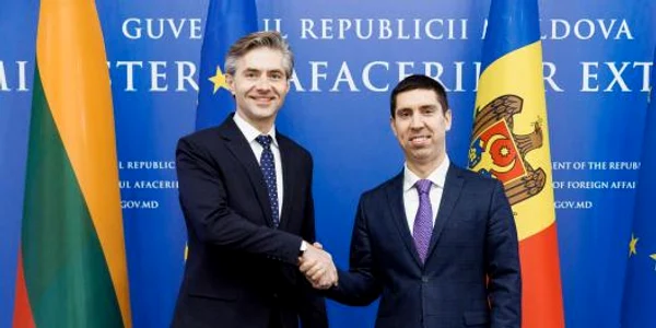 Mihai Popsoi Kestutis Budrys FOTO Mfa gov md jpg