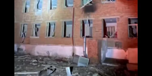foto x scoala din Kursk bombardata png