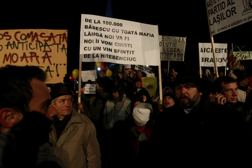 Avem o revoltă  Cum reacţionăm? jpeg