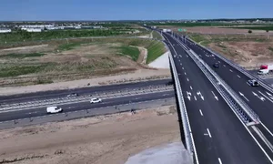 62542987 jpg