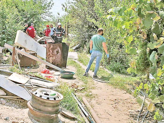 Anchetatorii răscolesc  zilnic proprietatea  asasinului