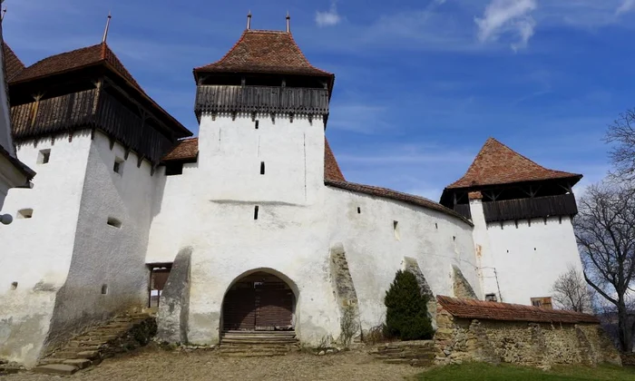 Satul Viscri, o comoară transilvană jpeg