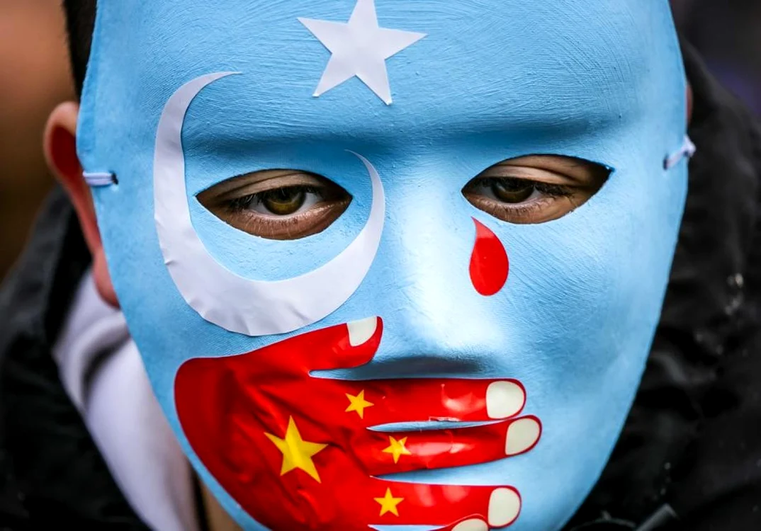 Protest faţă de tratamentele inumane aplicate de chinezi împotriva uigurilor FOTO EPA-EFE