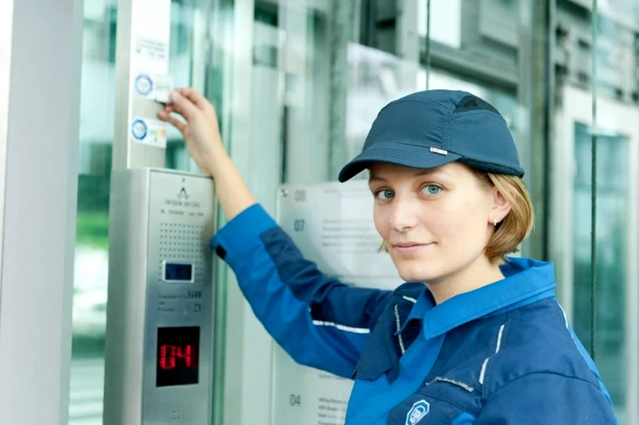 60% dintre posturi sunt în afara Germaniei. FOTO Facebook TÜV Süd