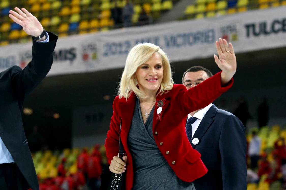Gabriela Firea a anchetat, în calitate de parlamentar, modul în care Ioana Băsescu a cumpărat terenuri la Nana Foto: Mediafax