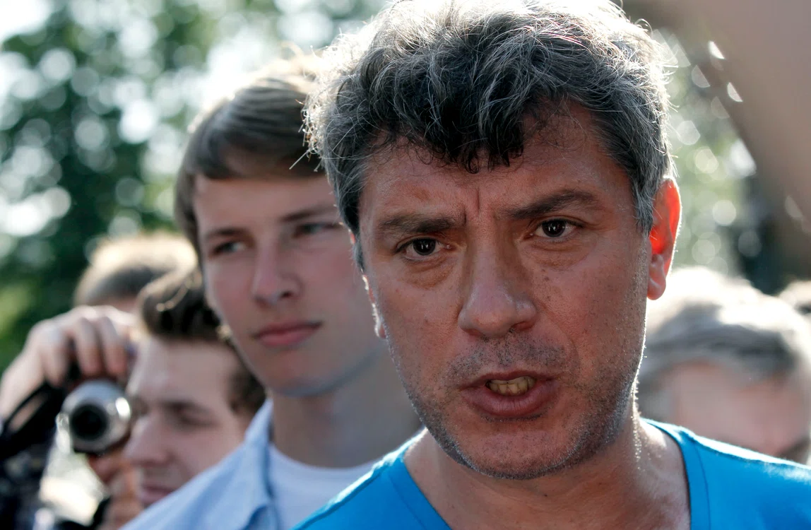 Doi martori oculari au oferit o descriere fizică a ucigaşului lui Boris NemţovFoto AP