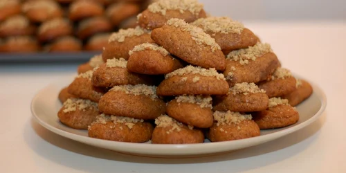 Platou cu melomecaroane FOTO gustos.ro