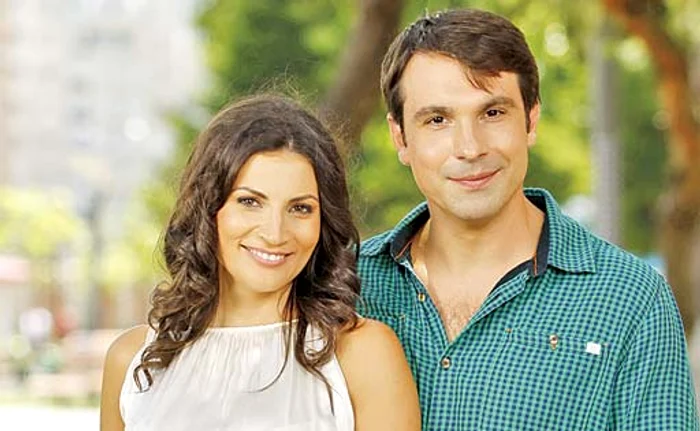 Papi şi Ioana Ginghină s-au despărţit la notar după 12 ani petrecuţi împreună 