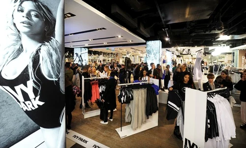 Colecţia Ivy Park by Beyonce, lansată în magazinele TopShop din Londra jpeg