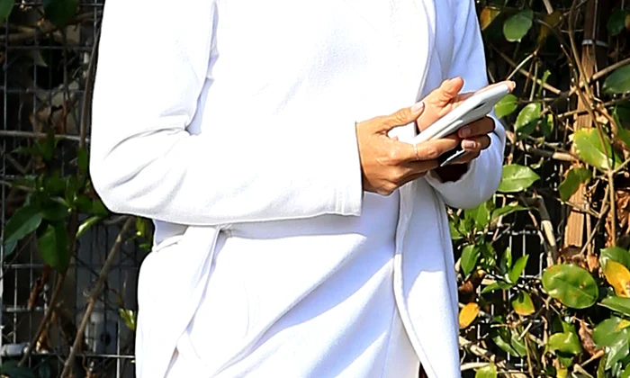 Eva Longoria Filming Her New TV Show jpeg