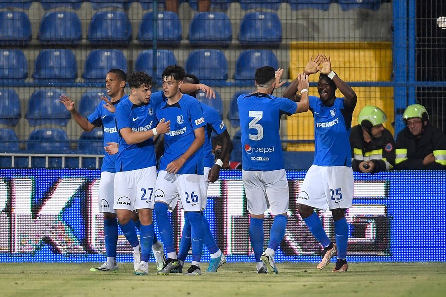 Fotbal: Egalitate! Farul Constanţa - Universitatea Cluj 1-1, în Superligă