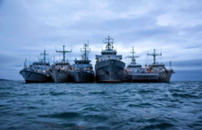 Gruparea navală NATO SNMCMG-2 (Standing NATO Mine Counter-measures Group) Sursa mc.nato.int